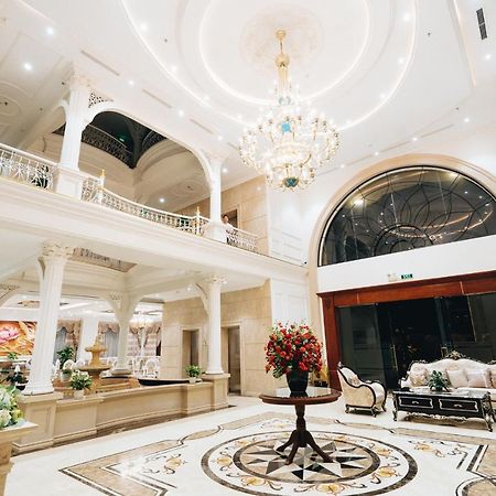 Manh Quan Luxury Hotel Vinh Yen Exteriör bild