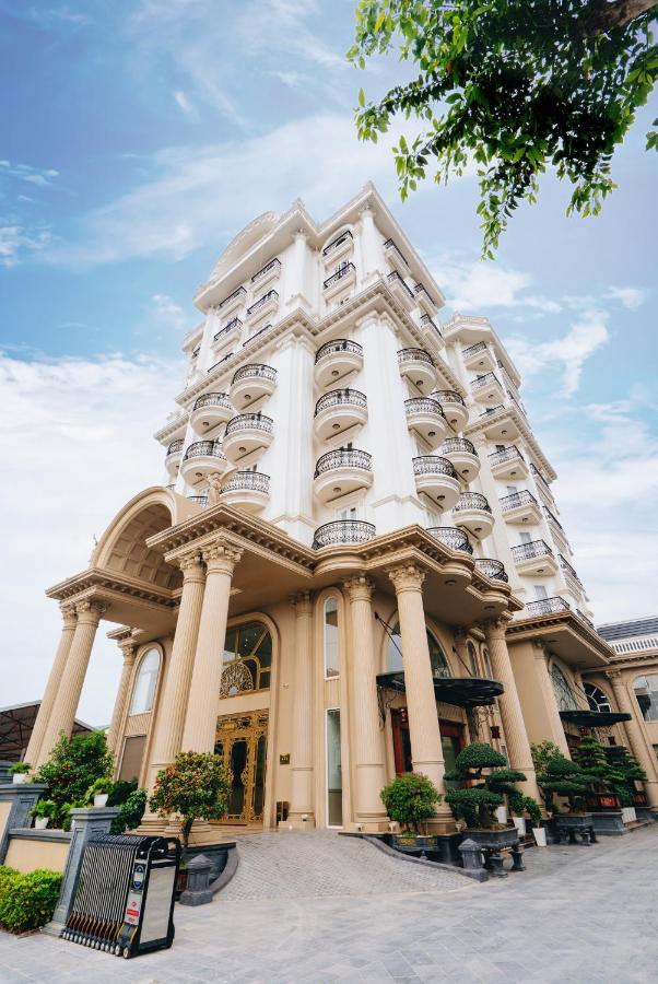 Manh Quan Luxury Hotel Vinh Yen Exteriör bild